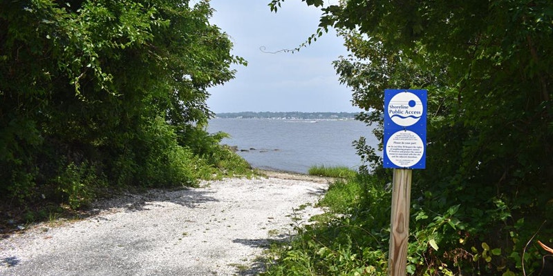 Shoreline access signage