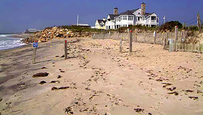 Lateral access is limited to low tide